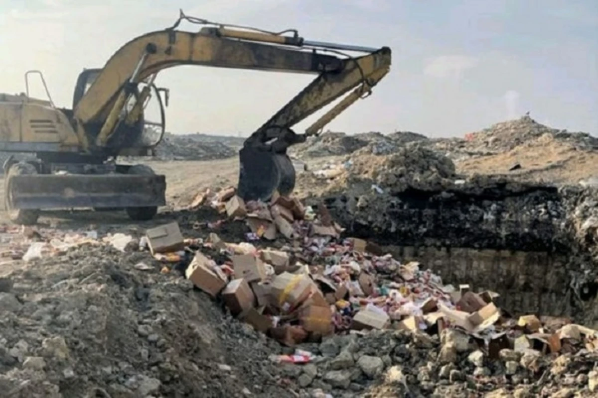 Sumqayıtda 18,6 ton yararsız ət və süd məhsulları məhv edildi Sumqayıtda 18,6 ton yararsız ət və süd məhsulları məhv edildi