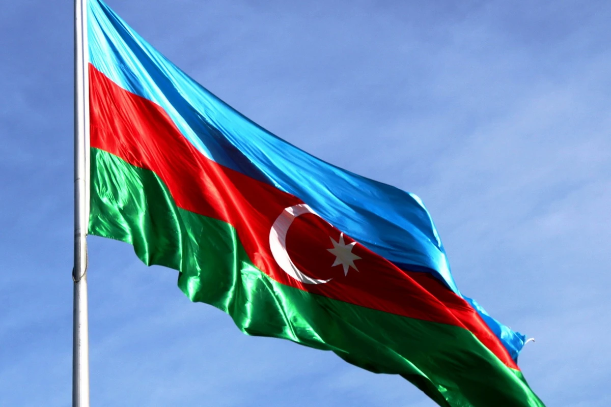 Azərbaycanın bu ölkədəki səfirliyi artıq pul xərcləyibmiş