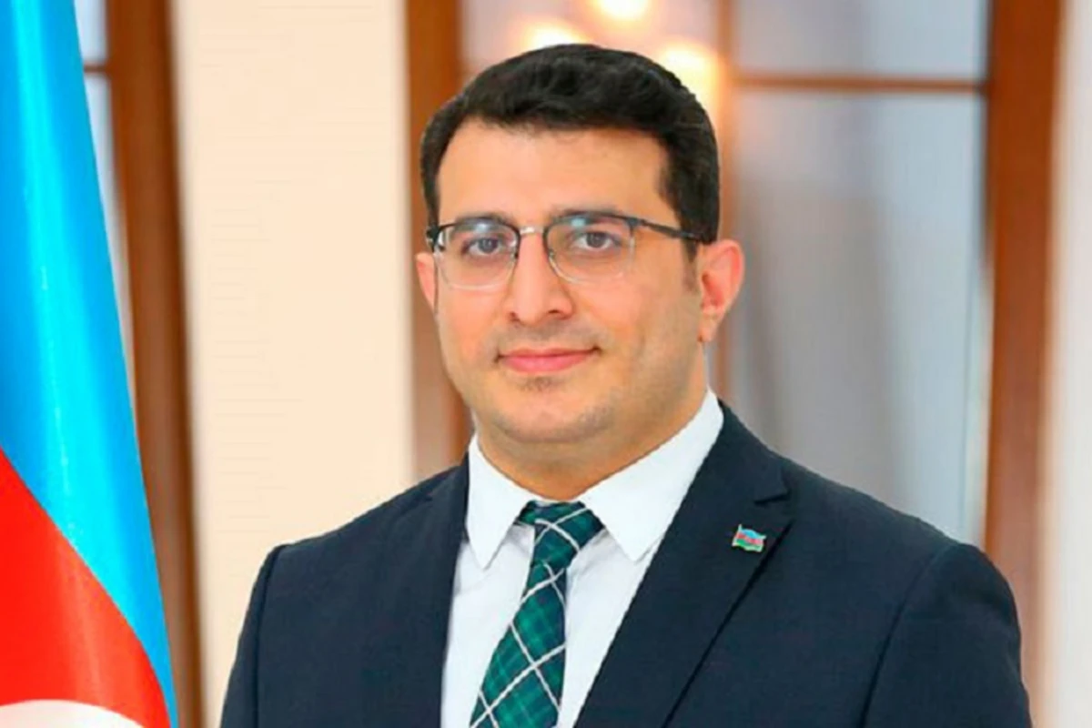 Respublika Klinik Uroloji Xəstəxanasının baş həkimi vəzifəsindən azad olundu