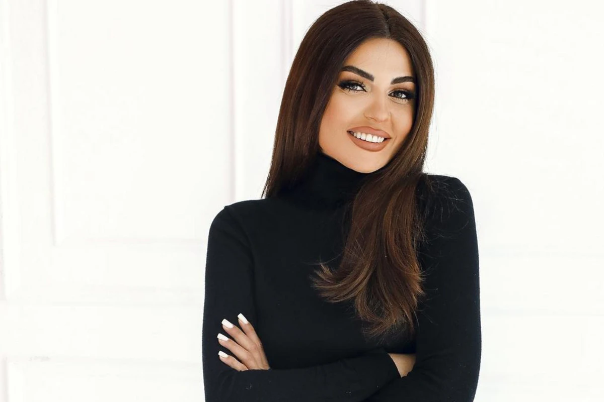 Gülay Zeynallı: Uşaqlığımı yaşamamışam, 11 yaşımdan... - VİDEO Gülay Zeynallı: Uşaqlığımı yaşamamışam, 11 yaşımdan... - VİDEO