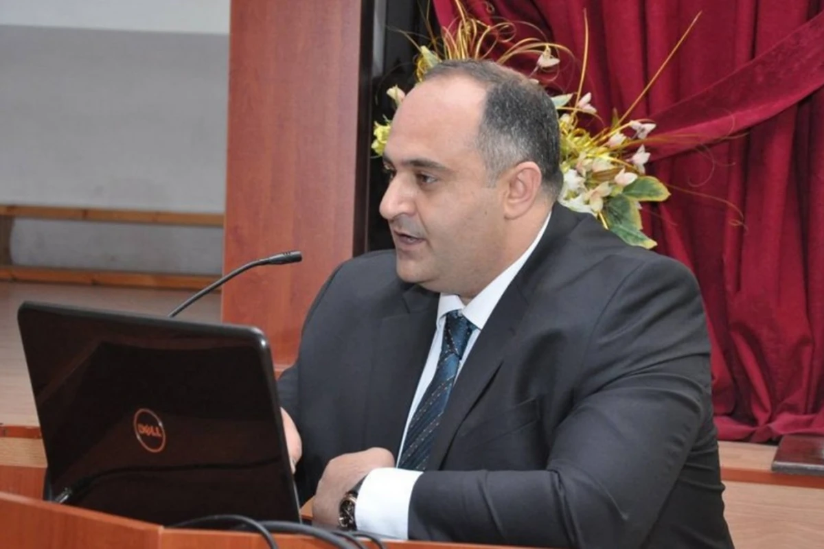 Prezident Universitetə yeni rektor təyin etdi - SƏRƏNCAM