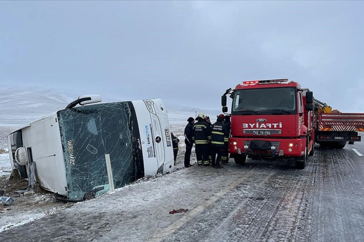 Türkiyədə dəhşətli qəza: 5 nəfər ölü, 26 yaralı - FOTO