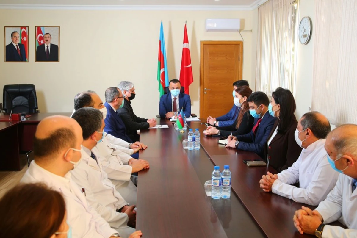 Elmi-Tədqiqat Travmatologiya və Ortopediya İnstitutuna direktor təyin olunub - FOTO Elmi-Tədqiqat Travmatologiya və Ortopediya İnstitutuna direktor təyin olunub - FOTO