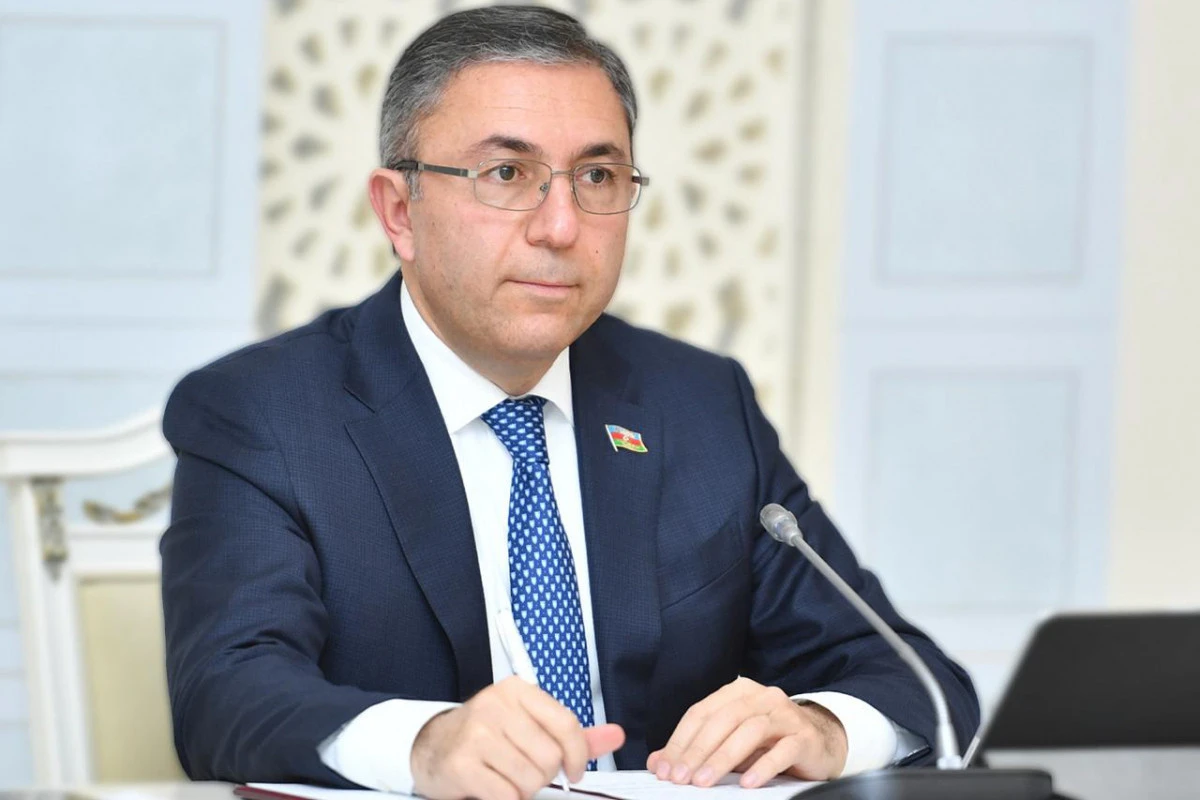 İrəvanda olan azərbaycanlı deputatdan maraqlı PAYLAŞIM - VİDEO