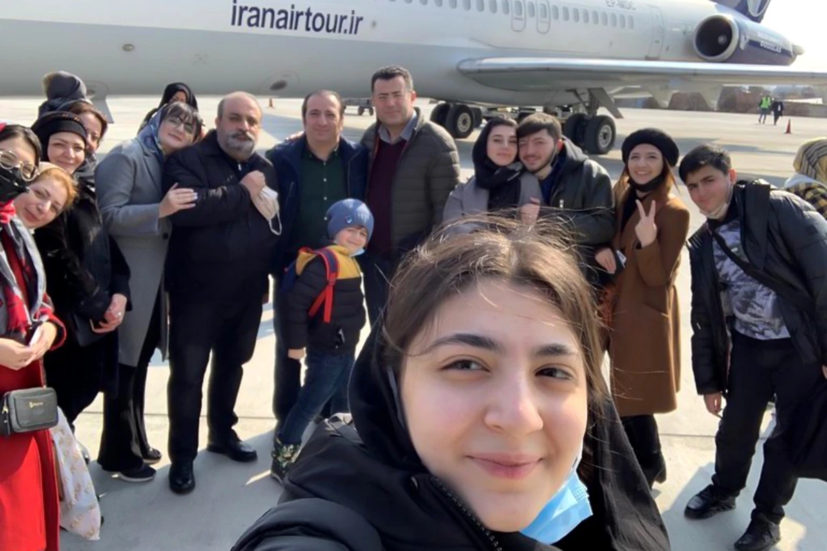 Alim Qasımovun nəvəsi ilə evlənən Ümid Məşhədə yollandı - FOTO