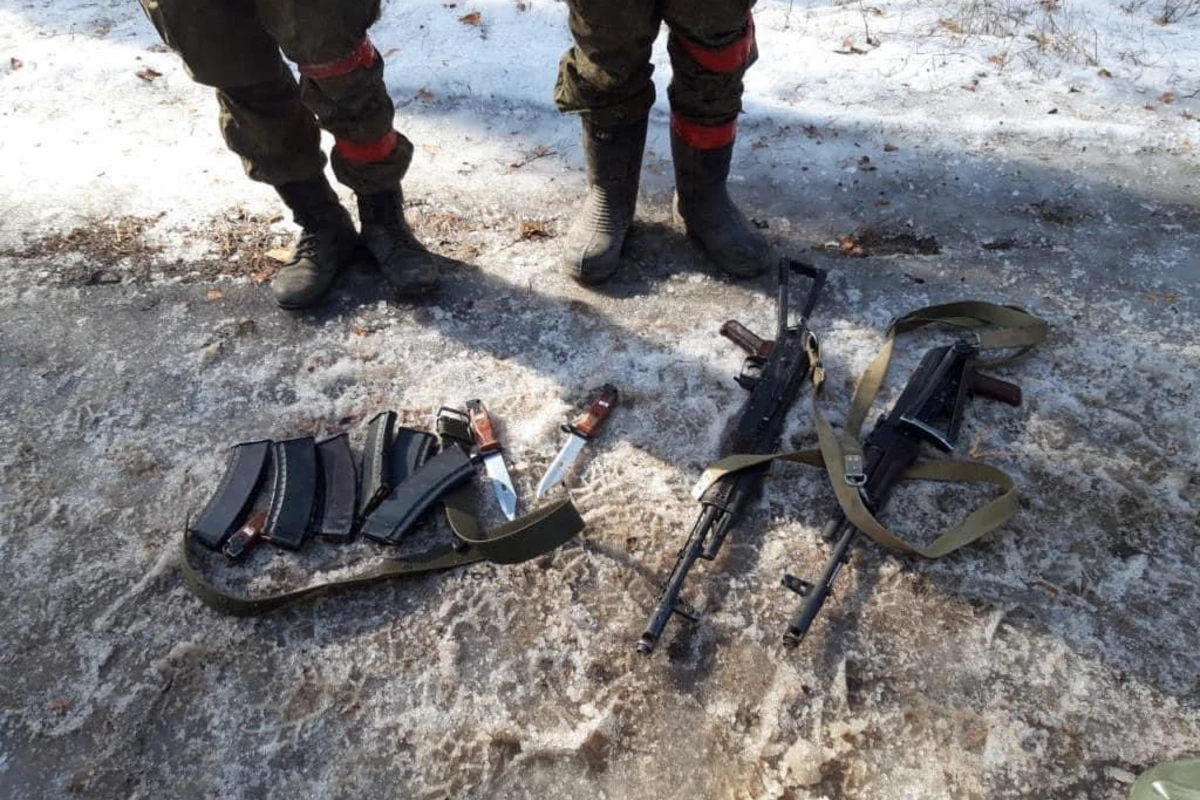 Украинская сторона взяла российских военнослужащих в плен - ФОТО