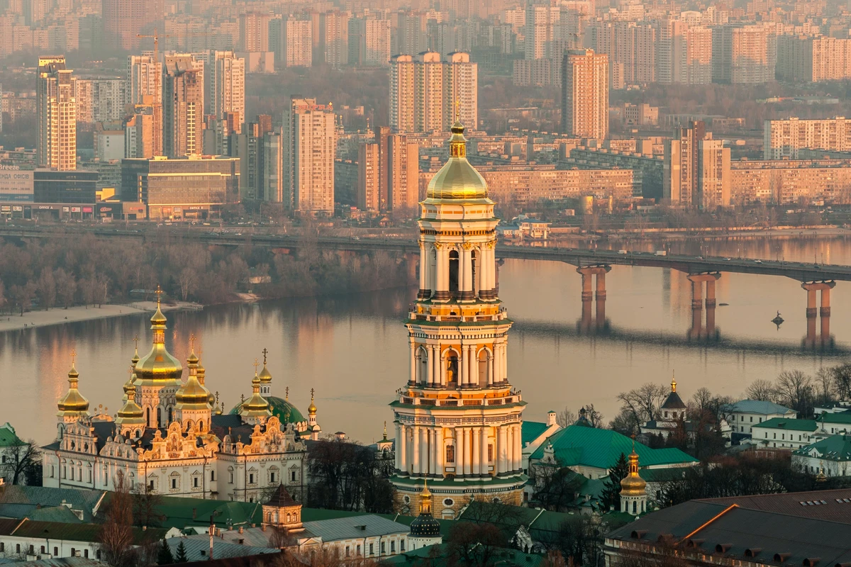 В Киеве ввели комендантский час
