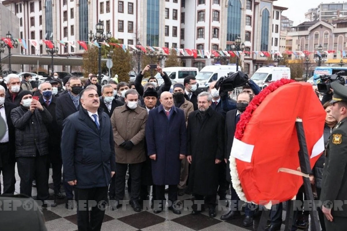 Ankarada Xocalı abidəsi ucaldıldı - FOTO
