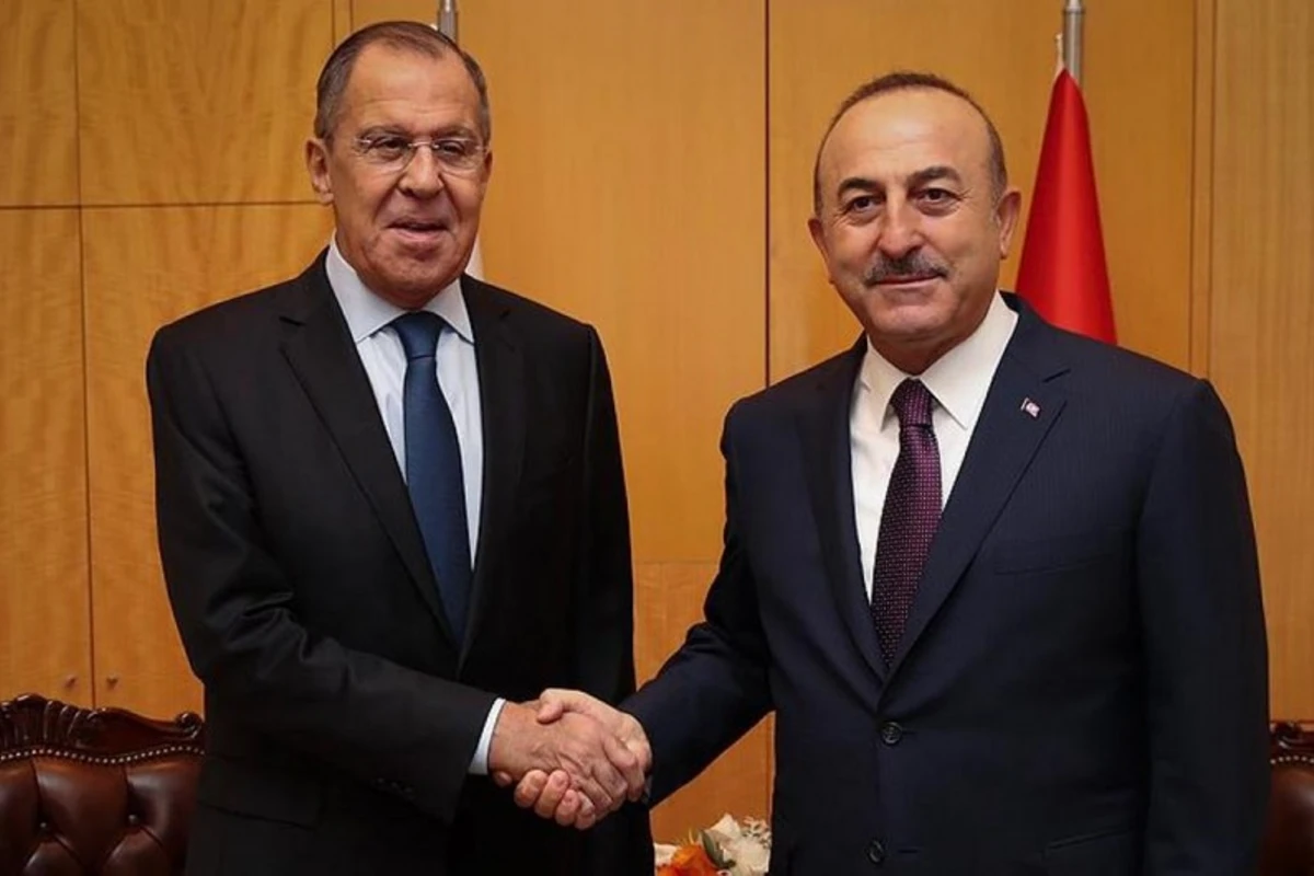 Çavuşoğlu və Lavrov arasında telefon danışığı olub