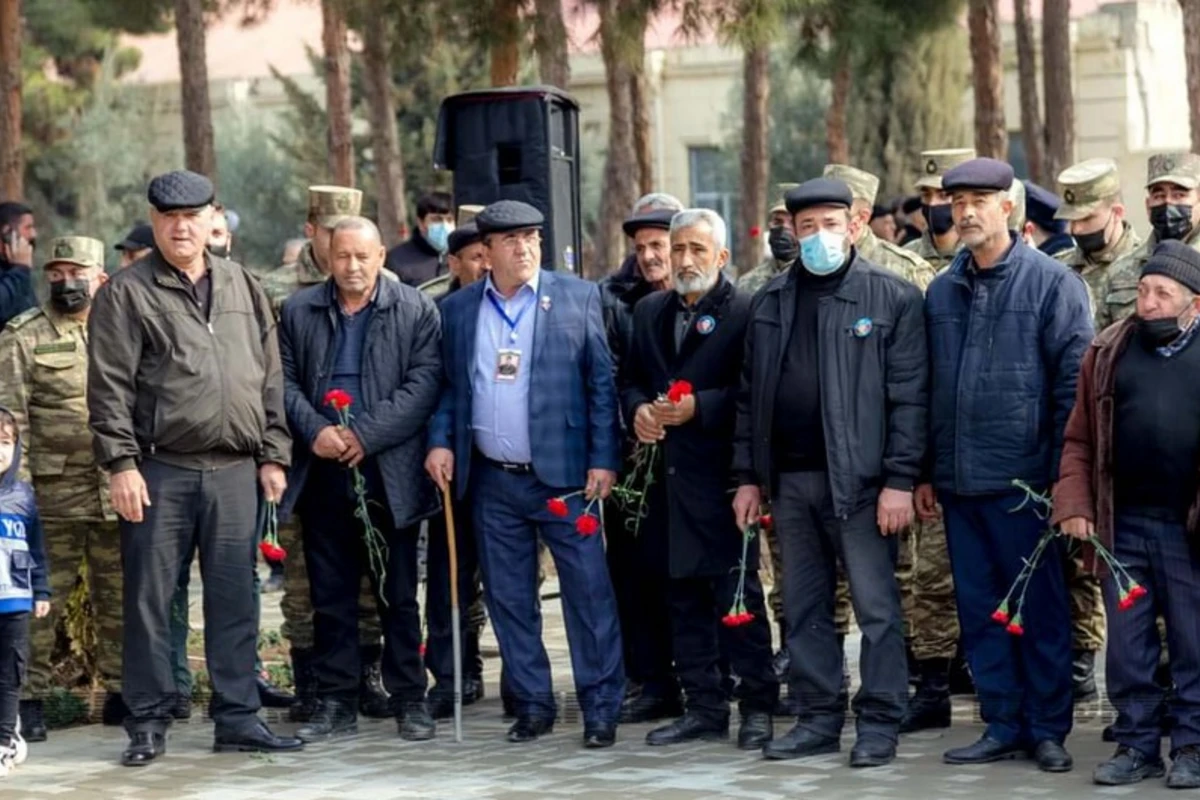 Salyanda Xocalı faciəsinin qurbanları anılıb - FOTO