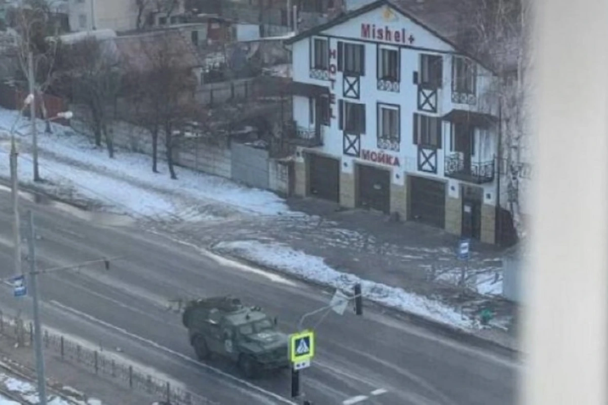 В Харькове идут уличные бои - ВИДЕО