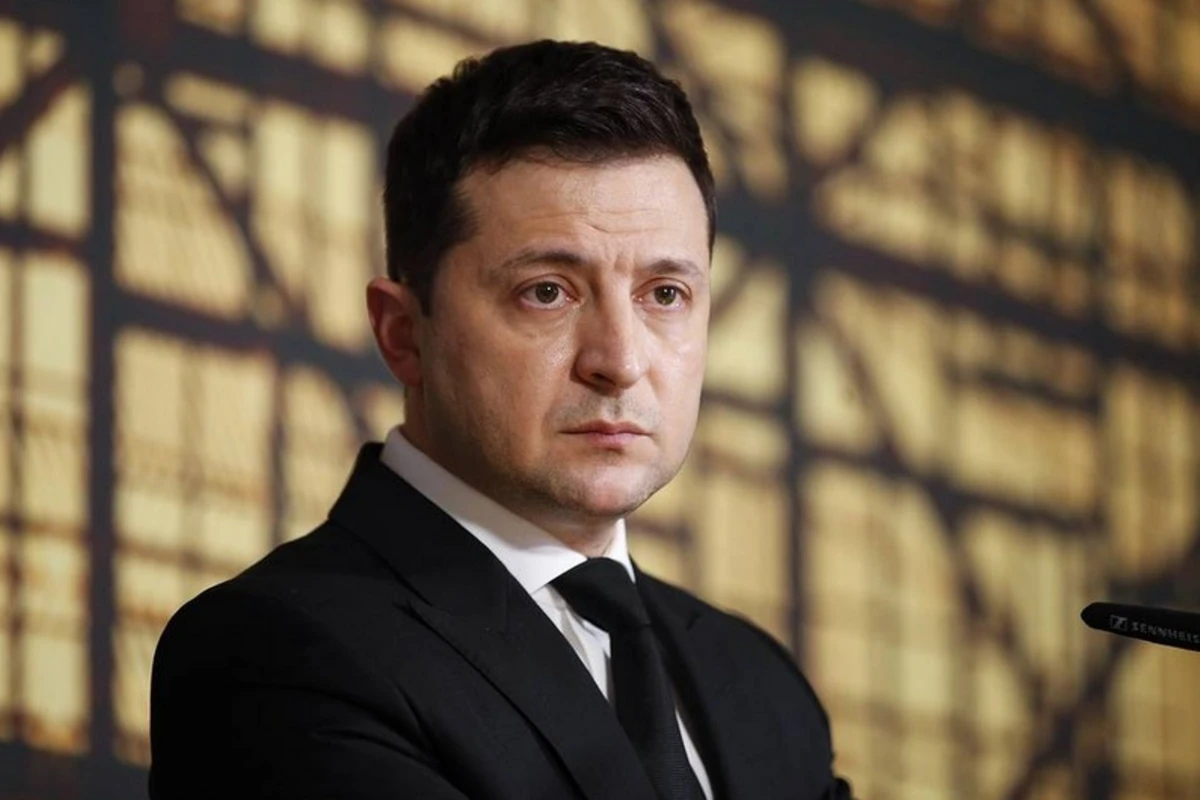 Зеленский предложил вести переговоры с Россией в Баку