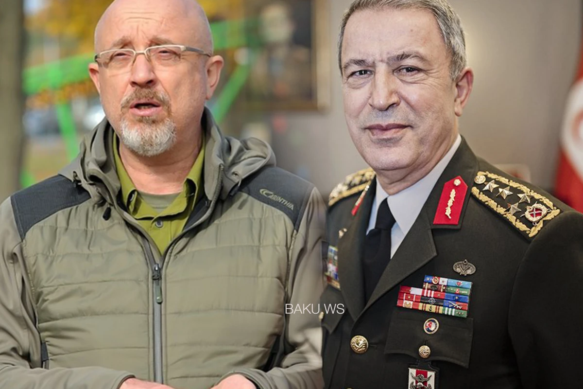 Türkiyə və Ukrayna müdafiə nazirləri arasında telefon danışığı olub