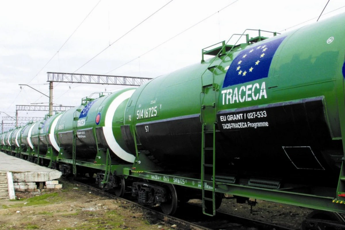 TRACECA: Azərbaycandan Ukraynaya yük daşımalar dayandırılıb
