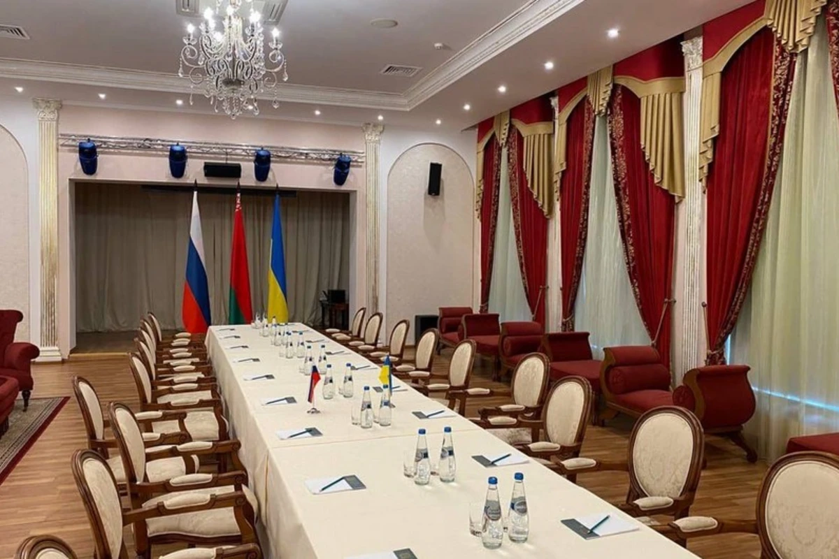 Ukrayna və Rusiya arasında danışıqlar başa çatıb