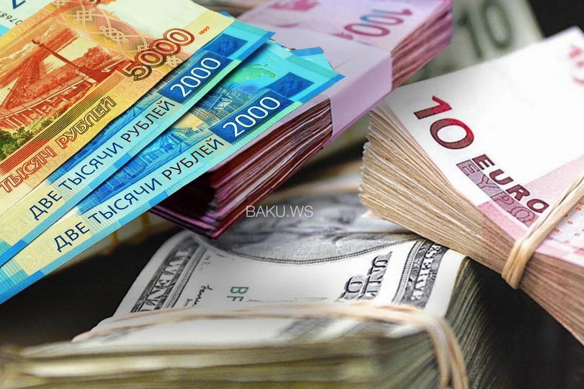 Rusiya rublu dollar və AZN qarşısında ucuzlaşır - CƏDVƏL - FOTO
