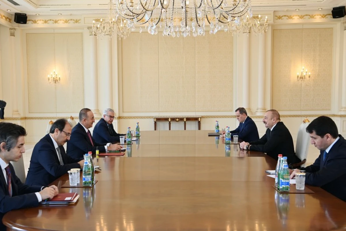 Prezident İlham Əliyev Mövlud Çavuşoğlunu qəbul edib