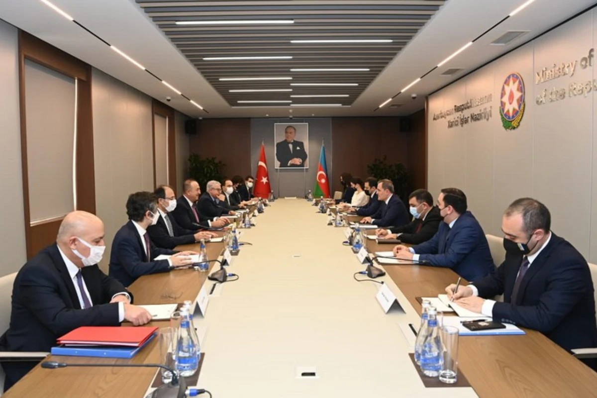 Ceyhun Bayramov Mövlud Çavuşoğlu ilə görüşdü