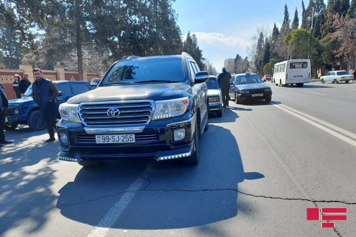 Gəncədə zəncirvarı qəza olub - FOTO