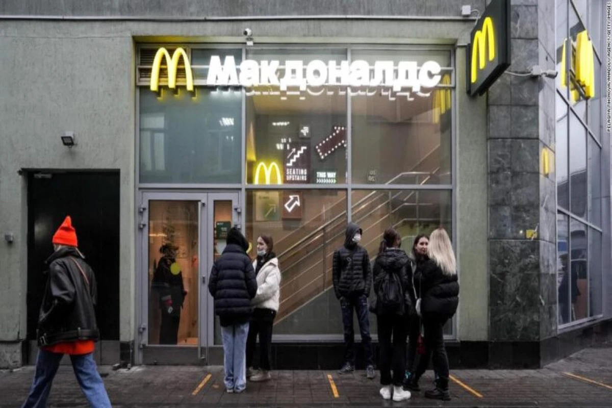 “McDonald’s” Rusiyada fəaliyyətini dayandırır