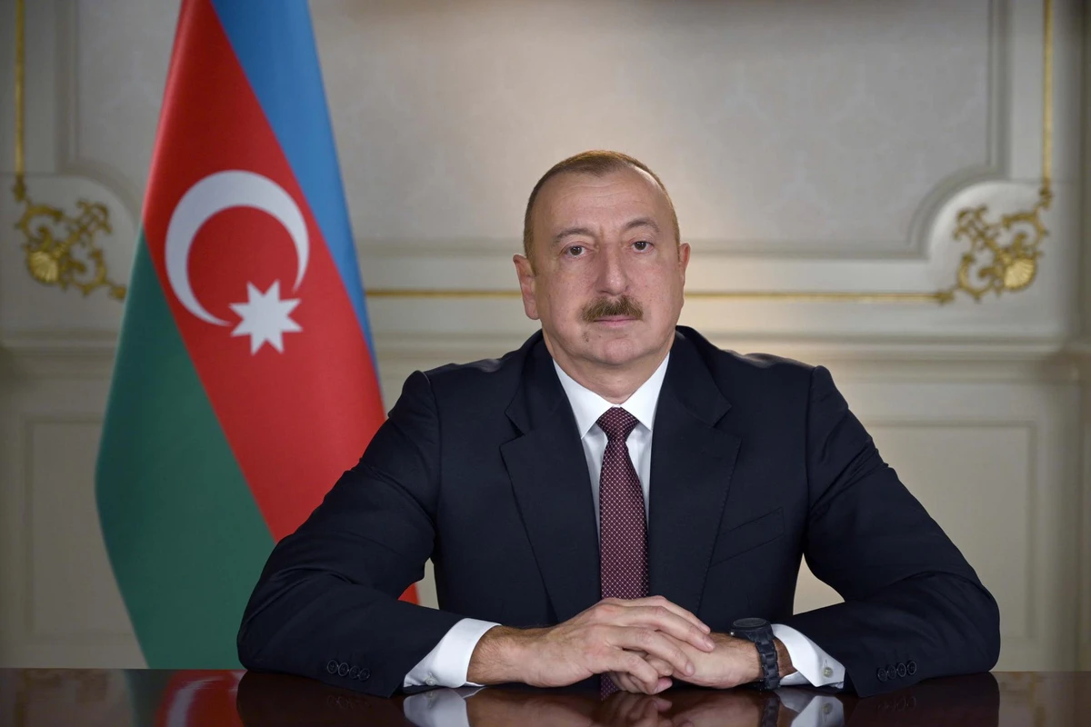 Ильхам Алиев наградил Дюсена Касеинова