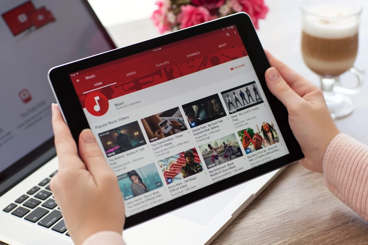YouTube отключил все функции монетизации на территории России - ФОТО