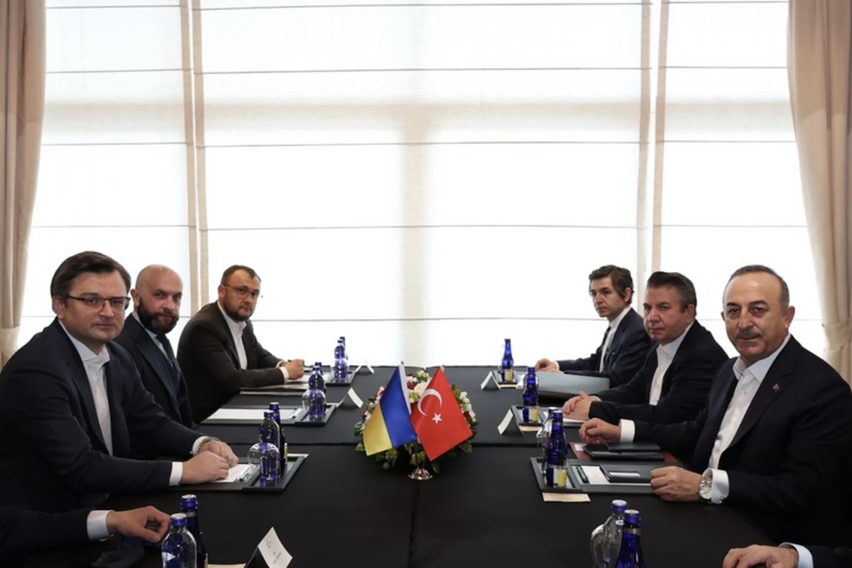Türkiyə və Ukrayna XİN başçıları arasında görüş olub - VİDEO - YENİLƏNİB