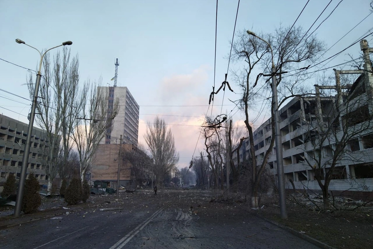 Власти Мариуполя: в городе убиты более 1 200 человек