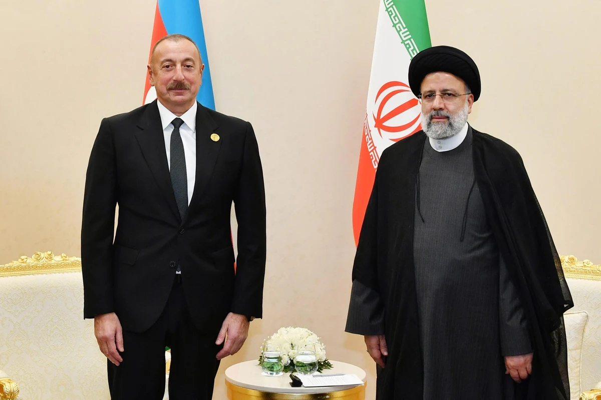 Ильхам Алиев поздравил президента Ирана