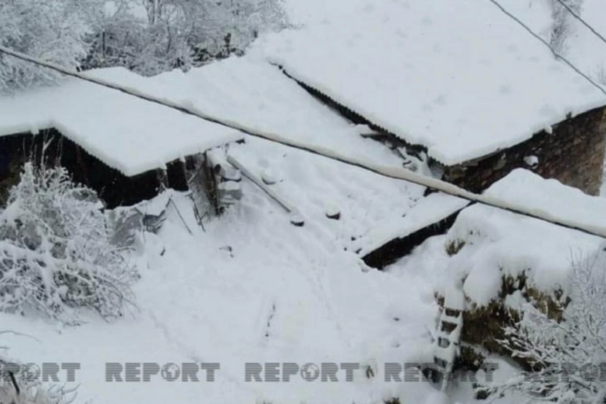 На западе Азербайджана выпал сильный снег