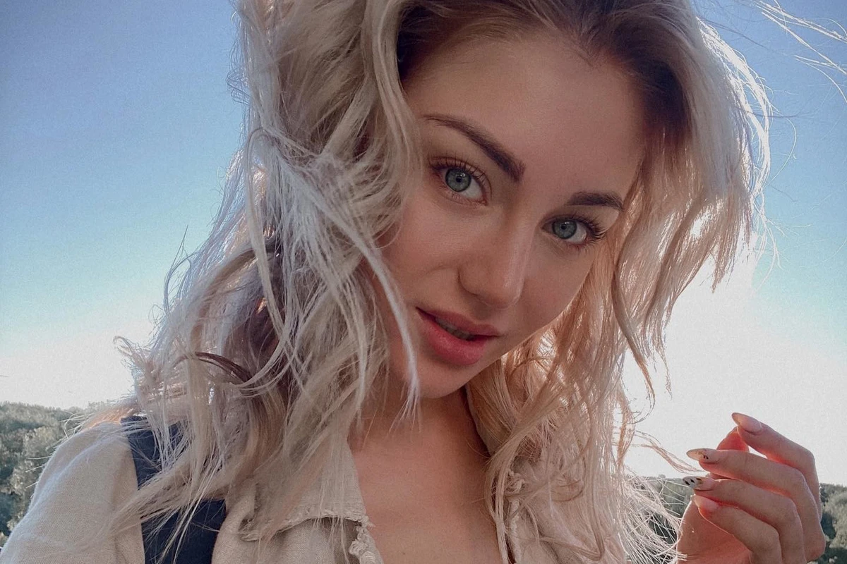 23 yaşlı modelin meyiti  bir il sonra çamadandan tapıldı - VİDEO