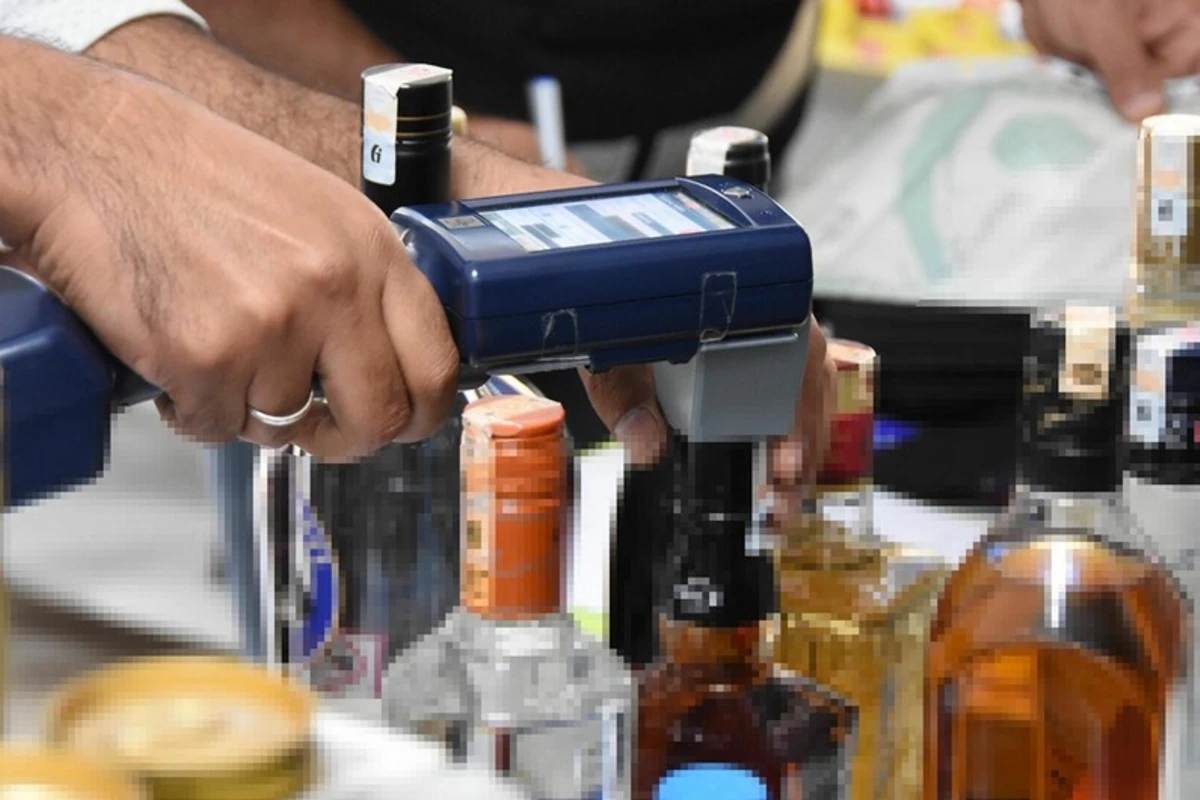Azərbaycana gətirilən alkoqollu içkilərin aksiz dərəcəsi artırıldı