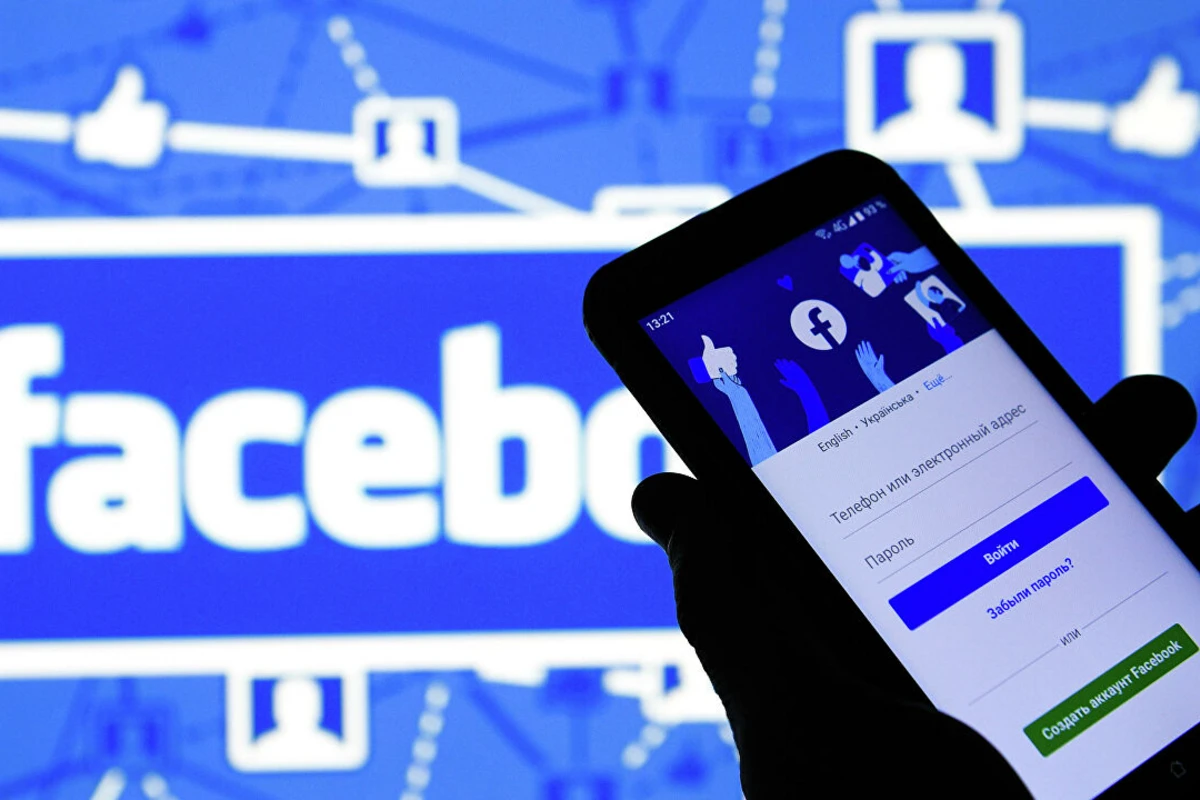 Facebook ruslarla bağlı geri addım atdı