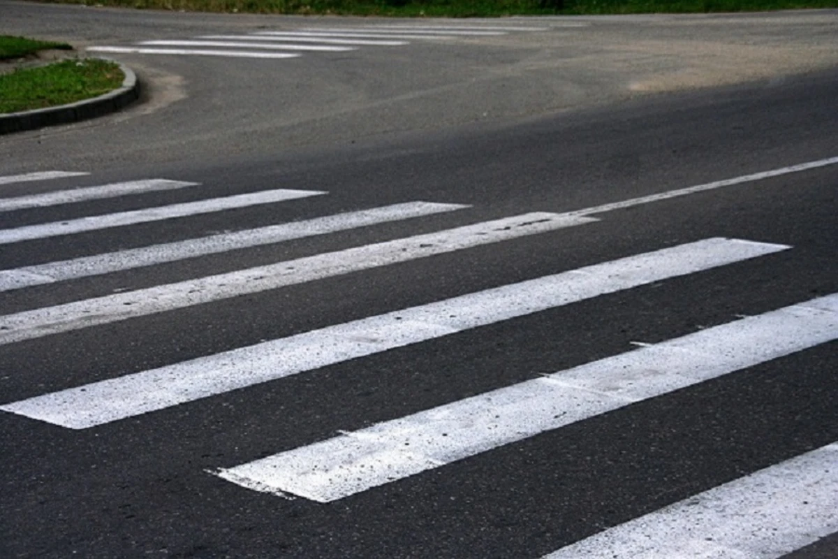 В столице автомобиль сбил 12-летнего ребенка