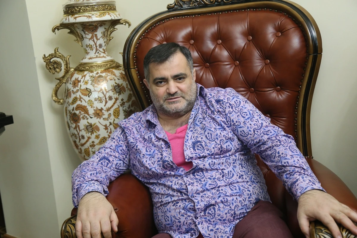 Maqsud Mahmudov: Mən namaz qılan adamam, haram yemərəm