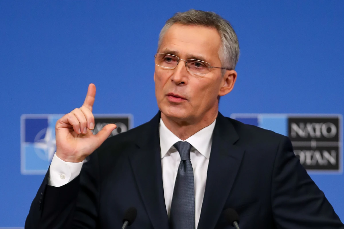 НАТО продолжит поставлять оружие в Украину