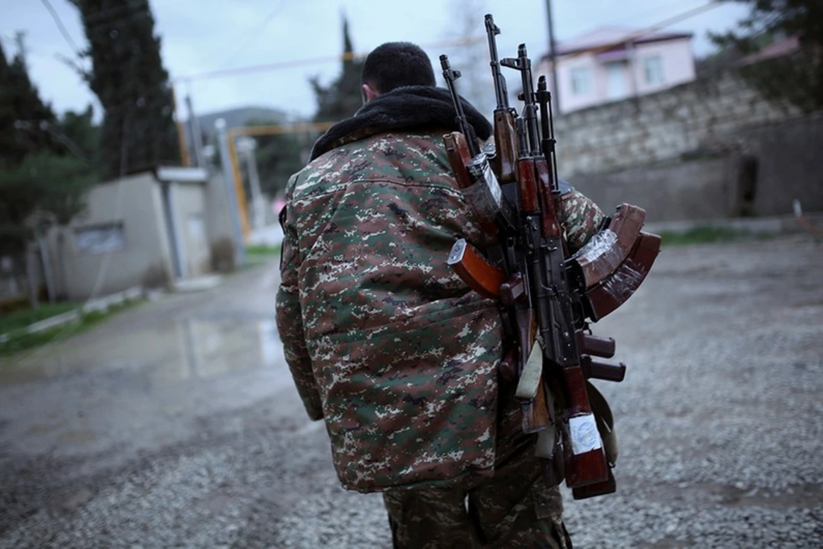 Erməni muzdluları Ukraynaya qarşı döyüşmək üçün Putinə müraciət edib