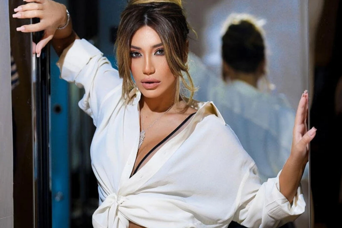 Röya bunu edən ilk azərbaycanlı müğənni kimi tarixə düşdü - FOTO/VİDEO