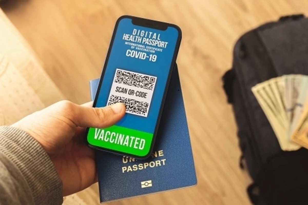 Bu Avropa ölkəsi COVID-19 pasportlarını ləğv edir