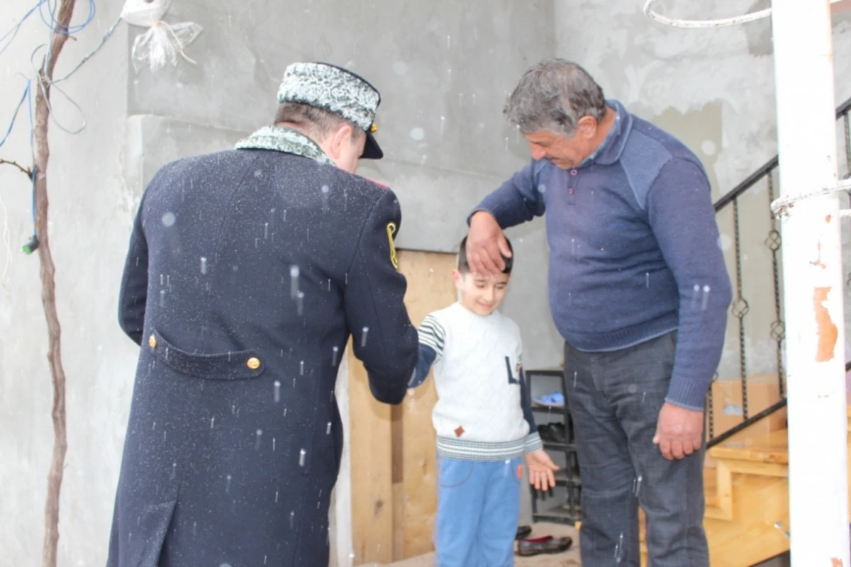 Qaxda bayram münasibətilə şəhid ailələri və aztəminatlı soydaşlarımız ziyarət olunub - FOTO