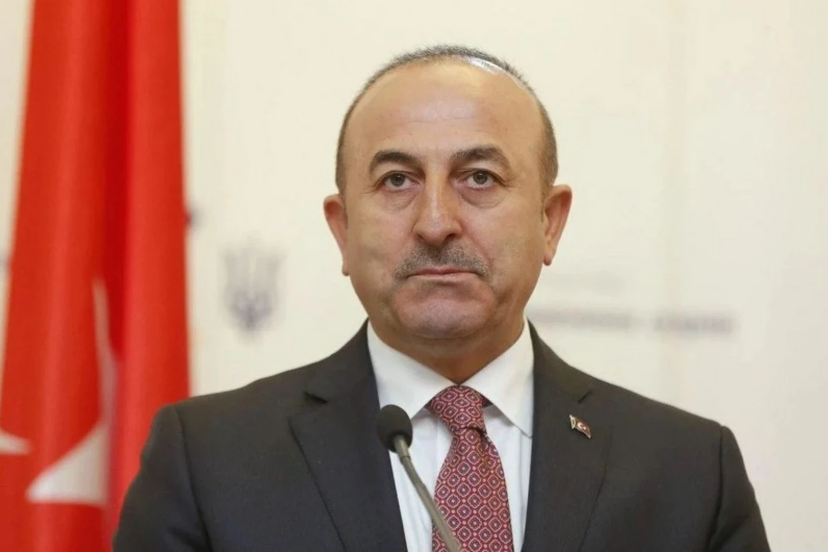 Çavuşoğlu: “Rusiya ilə Ukrayna arasında kritik və vacib məsələlər üzrə yaxınlaşma var”