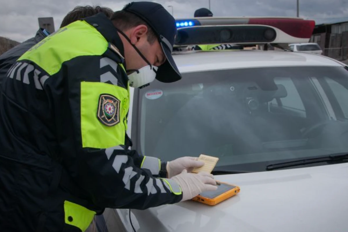 Дорожная полиция предупредила водителей - штраф 50 манатов - ВИДЕО