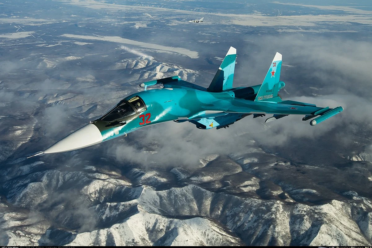 Российская авиация уничтожила украинские военные склады