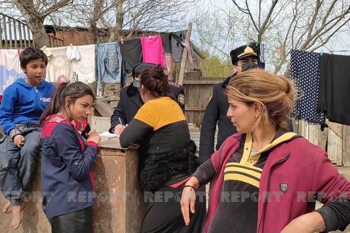 Bakıda dilənçilər polisdən qorunmaq üçün kamera quraşdırdılar - FOTO/VİDEO
