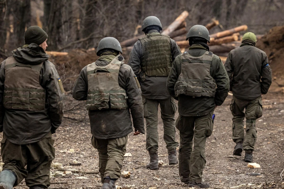 Британская разведка: У России нет боеприпасов и солдат, чтобы захватить Донбасс