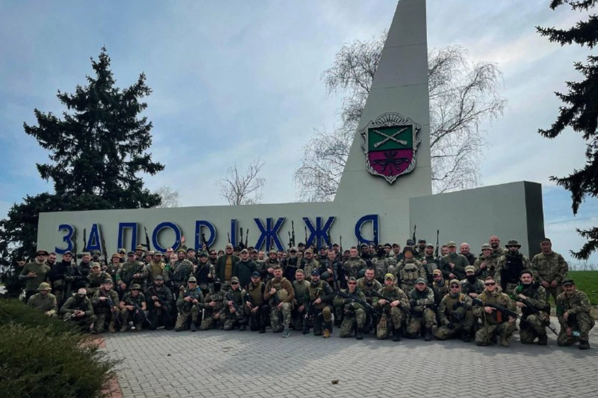 “Azov”un xüsusi təyinatlıları Mariupol istiqamətində hərəkət edir - FOTO