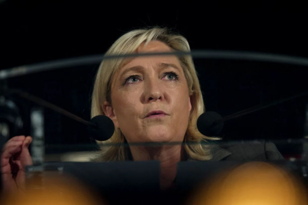 Marin Le Pen prezident seçiləcəyi təqdirdə Fransanı NATO-dan çıxaracağını bəyan etdi