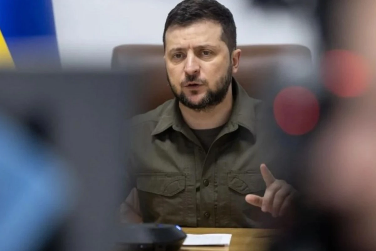 Zelenski: Biz Rusiya ilə 10 il mübarizə apara bilərik