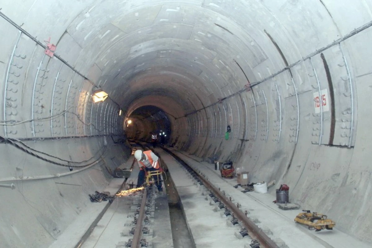 Metronun “Xocasən” stansiyasının istifadəyə veriləcəyi vaxt AÇIQLANDI