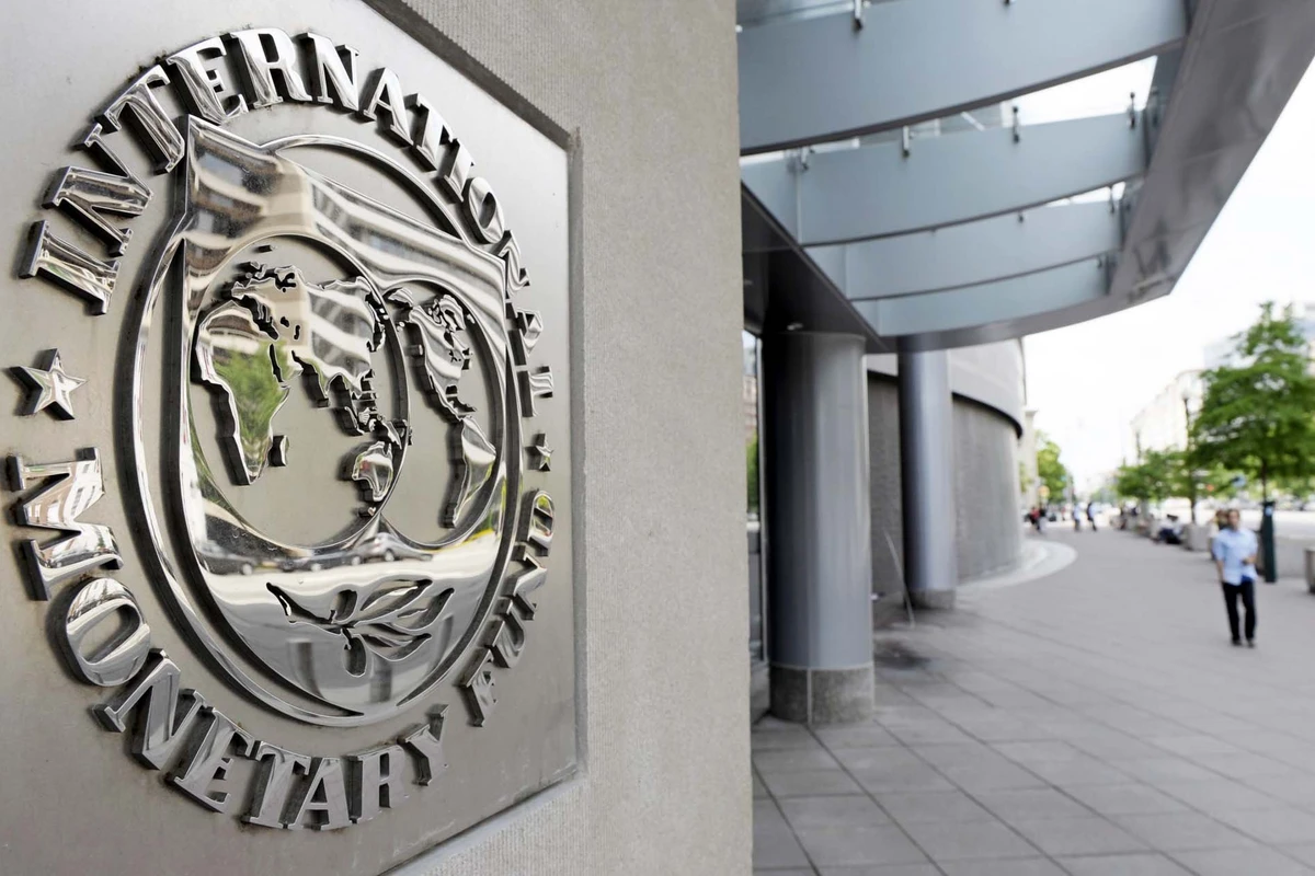 МВФ: В этом году экономика Азербайджана вырастет на 2,8%